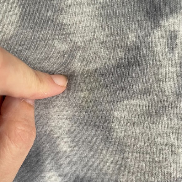 Athleta Studio to Street Print Light Gray Ladies Casual Sweatshirt, L - Picture 6 of 6